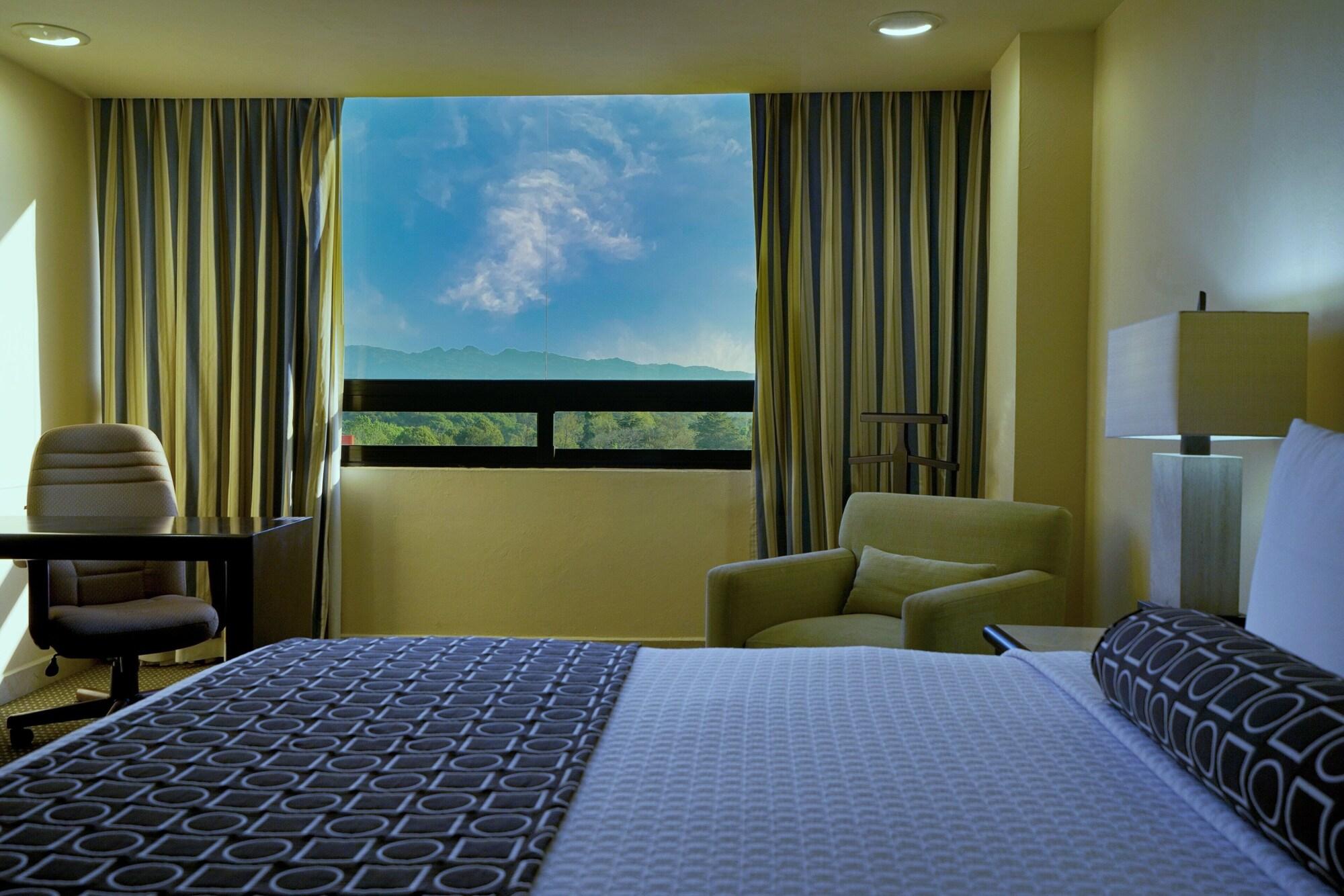 Gamma By Fiesta Americ Xalapa Nubara Exterior photo A room at the hotel
