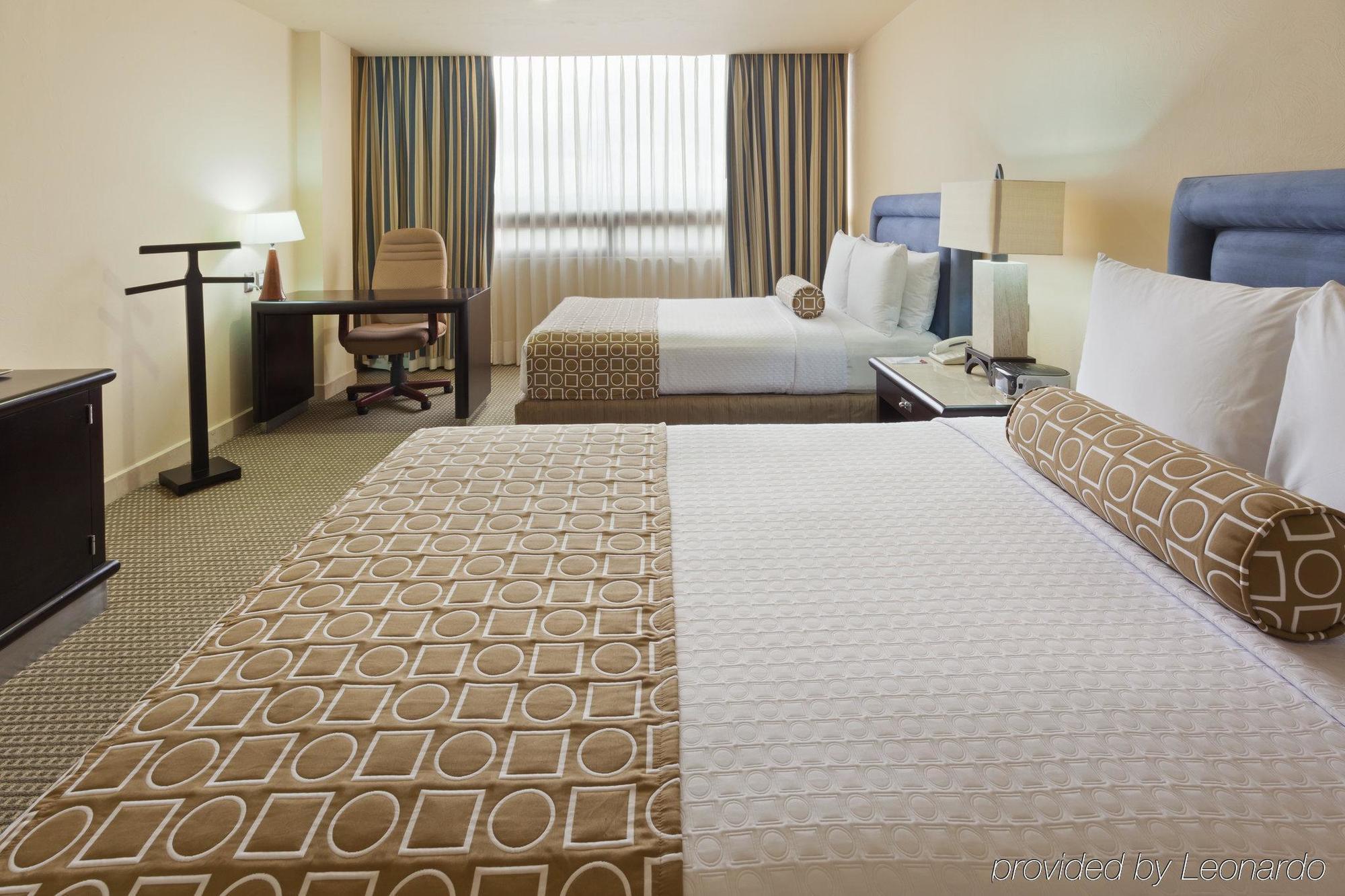 Gamma By Fiesta Americ Xalapa Nubara Exterior photo A room at the hotel